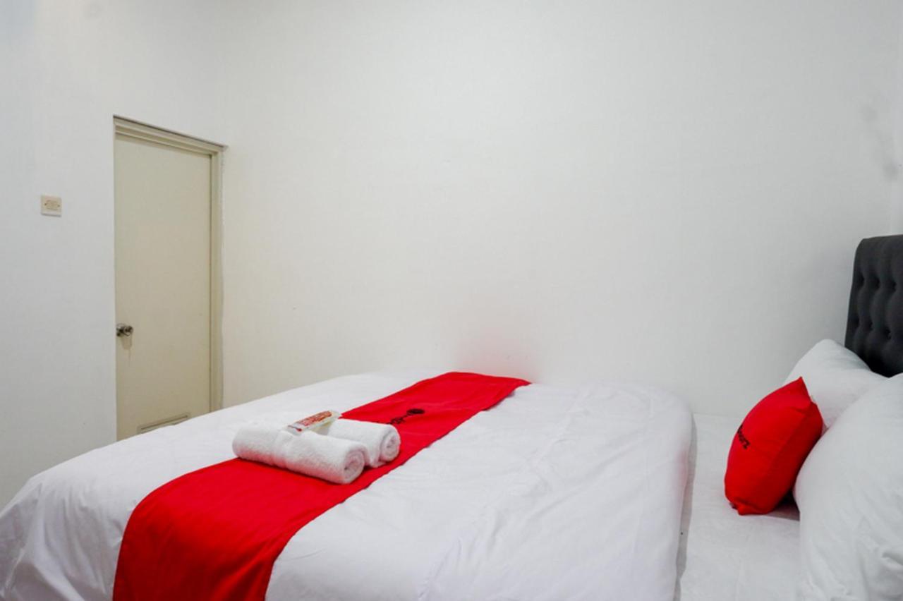 Reddoorz @ Demangan Sari Residence Pakualaman Extérieur photo